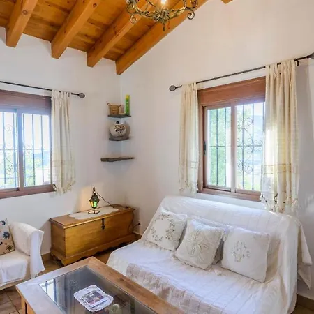 La Loma De By Ruralidays Holiday home